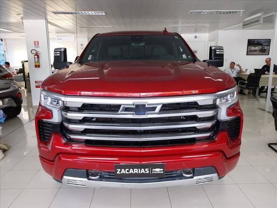 CHEVROLET SILVERADO 5.3 V8 GASOLINA 1500 HIGH COUNTRY 4X4 AUTOMÁTICO